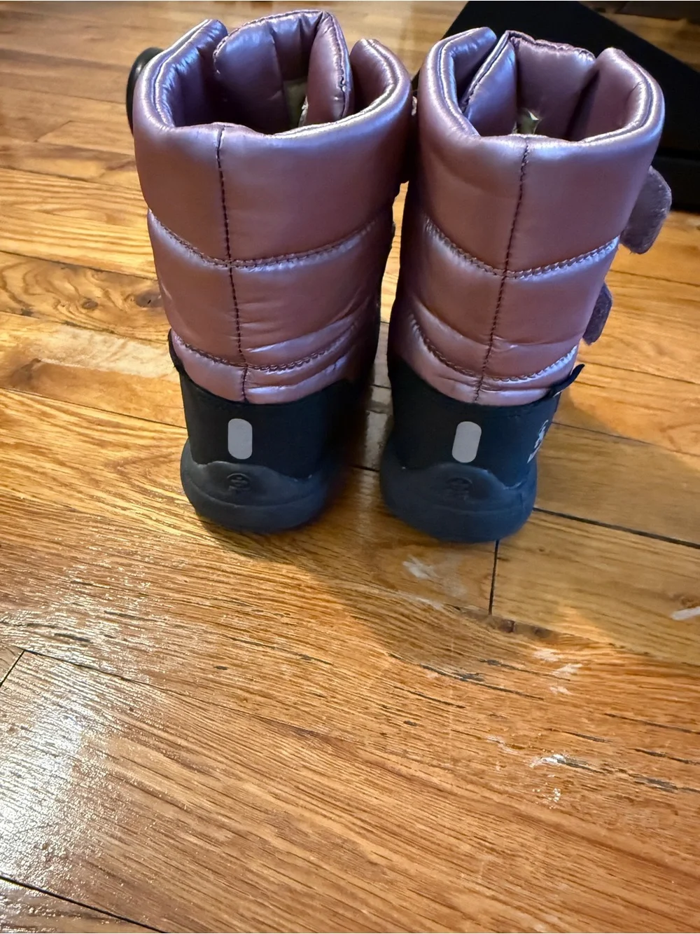 Kamik Kids Metallic Lavender Snow Boots with Double Hook-and-Loop Straps